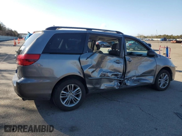 2005 Toyota Sienna CE with VIN 5TDZA23C95S340662, listed as a Copart auction lot 46272875 with 102,016 mi miles and Salvage Title. Bid and sale history available at carsss.com. Image 3.