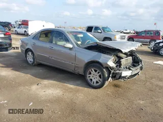 2006 Mercedes-Benz E-Class 3.5L with VIN WDBUF56J06A789538, listed as a IAAI auction lot 41123743 with 1 mi miles. Bid and sale history available at carsss.com. Image 1.