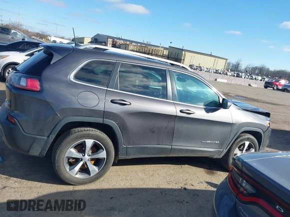 2020 Jeep Cherokee Limited with VIN 1C4PJMDX8LD617038, listed as a IAAI auction lot 41806440 with 64,963 mi miles and . Bid and sale history available at DreamBid. Image 13.