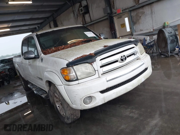2004 Toyota Tundra SR5 with VIN 5TBET34104S449501, listed as a IAAI auction lot 42193999 with 278,818 mi miles and . Bid and sale history available at DreamBid. Image 1.