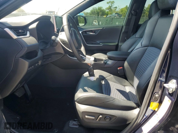 2021 Toyota RAV4 Hybrid XSE with VIN 2T3E6RFV9MW016128, listed as a Copart auction lot 53323945 with 134,009 mi miles and Salvage title. Bid and sale history available at DreamBid. Image 7.