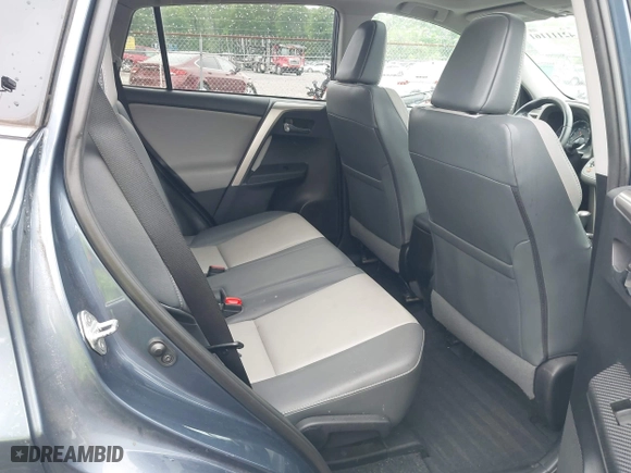 2014 Toyota RAV4 Limited with VIN 2T3DFREV7EW151011, listed as a IAAI auction lot 42111161 with 257,798 mi miles. Bid and sale history available at carsss.com. Image 8.