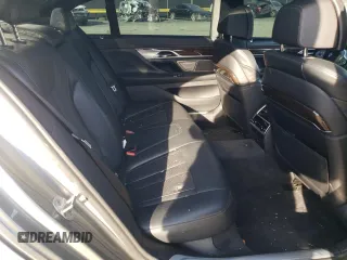 2020 BMW 7 Series z VIN WBA7W4C07LCD18314, wystawiony jako Copart lot #43724774 z przebiegiem 25 873 mil mil oraz . Historia ofert i sprzedaży dostępna na DreamBid. Obrazek 10.