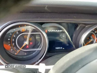 2021 Jeep Wrangler Unlimited Sport S with VIN 1C4HJXDN9MW596033, listed as a Copart auction lot 62300885 with 14,633 mi miles and Salvage title. Bid and sale history available at DreamBid. Image 9.