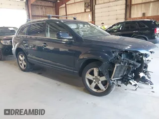 2014 Audi Q7 3.0T Premium Plus with VIN WA1LGAFE1ED014792, listed as a IAAI auction lot 39705499 with 128,659 mi miles. Bid and sale history available at carsss.com. Image 1.