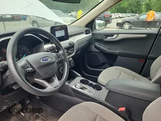 2020 Ford Escape SE with VIN 1FMCU9G63LUB84469, listed as a IAAI auction lot 42547664 with 58,786 mi miles and . Bid and sale history available at DreamBid. Image 13.