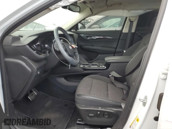 2022 Buick Envision Preferred with VIN LRBAZLR47ND049177, listed as a Copart auction lot 44142335 with 38,641 mi miles and Salvage Title. Bid and sale history available at carsss.com. Image 7.