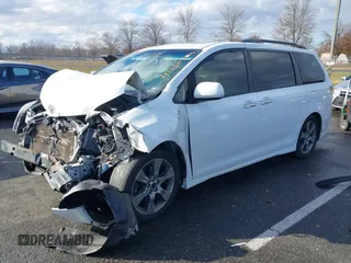 2014 Toyota Sienna SE with VIN 5TDXK3DC1ES422510, listed as a IAAI auction lot 41030376 with Not Provided miles and . Bid and sale history available at DreamBid. Image 18.