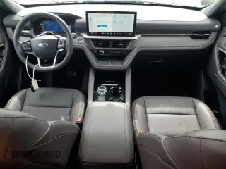 2025 Ford Explorer Platinum with VIN 1FMWK8HC6SGB57457, listed as a Copart auction lot 53721195 with 4,956 mi miles and Salvage title. Bid and sale history available at DreamBid. Image 8.