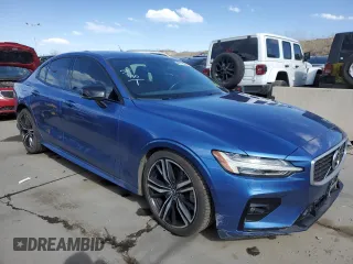 2020 Volvo S60 R-Design with VIN 7JRA22TM9LG030619, listed as a Copart auction lot 46770363 with 25,835 mi miles. Bid and sale history available at carsss.com. Image 4.