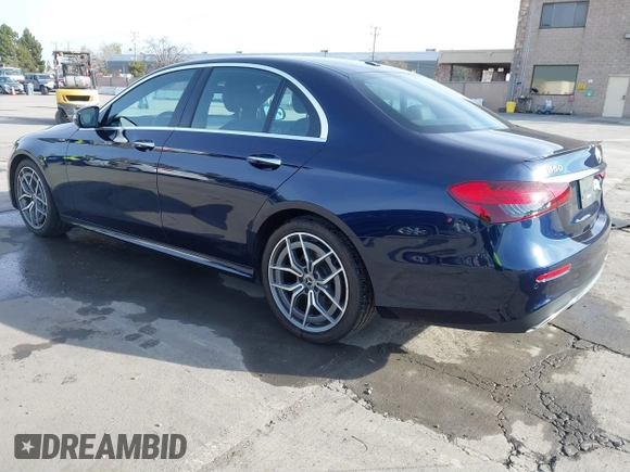 2021 Mercedes-Benz E-Class E 350 with VIN W1KZF8DB4MA890508, listed as a IAAI auction lot 41814243 with 51,104 mi miles. Bid and sale history available at carsss.com. Image 3.