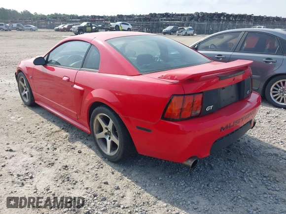 2003 Ford Mustang GT Deluxe with VIN 1FAFP42X13F315422, listed as a IAAI auction lot 42282000 with 200,721 mi miles and . Bid and sale history available at DreamBid. Image 3.