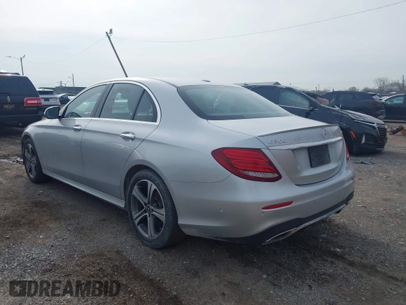 2017 Mercedes-Benz E 300 Luxury with VIN WDDZF4KB0HA091682, listed as a IAAI auction lot 41994966 with 37,238 mi miles and . Bid and sale history available at DreamBid. Image 3.