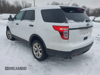 2015 Ford Utility Police Interceptor with VIN 1FM5K8AR3FGC08073, listed as a IAAI auction lot 41491828 with 65,059 mi miles. Bid and sale history available at carsss.com. Image 3.