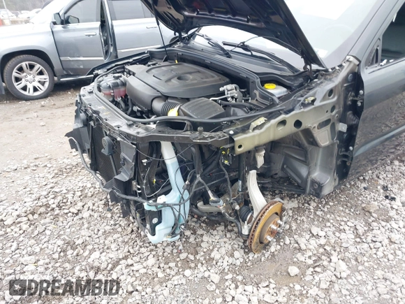 2021 Jeep Grand Cherokee Limited with VIN 1C4RJFBG7MC769102, listed as a IAAI auction lot 42021147 with 30,415 mi miles and . Bid and sale history available at DreamBid. Image 6.