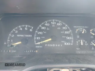 1999 Chevrolet Suburban with VIN 1GNGK26J9XJ494147, listed as a IAAI auction lot 41945149 with 102,652 mi miles. Bid and sale history available at carsss.com. Image 7.