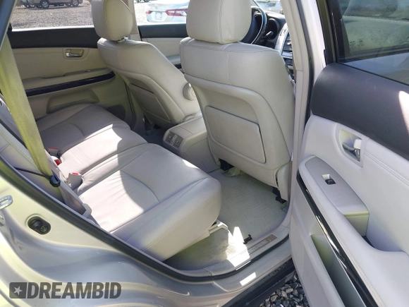 2008 Lexus RX with VIN 2T2HK31U38C069679, listed as a IAAI auction lot 42119684 with 134,196 mi miles. Bid and sale history available at carsss.com. Image 8.