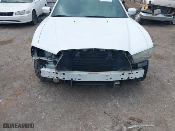 2013 Dodge Charger SXT Plus with VIN 2C3CDXHG8DH614862, listed as a IAAI auction lot 41874630 with 156,213 mi miles. Bid and sale history available at carsss.com. Image 6.