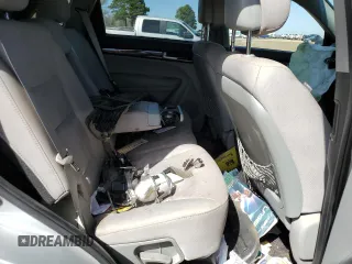 2014 Kia Sorento LX with VIN 5XYKTCA68EG530688, listed as a Copart auction lot 48933885 with 0 mi miles and Salvage Title. Bid and sale history available at carsss.com. Image 11.
