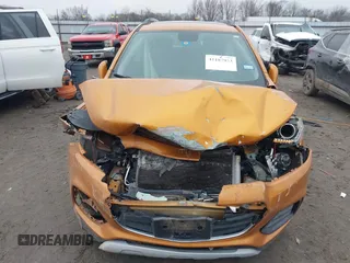 2017 Chevrolet Trax LT with VIN 3GNCJLSB2HL160221, listed as a IAAI auction lot 41187933 with 150,318 mi miles. Bid and sale history available at carsss.com. Image 6.