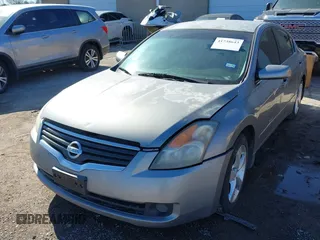 2008 Nissan Altima 2.5 S with VIN 1N4AL21E58N453746, listed as a IAAI auction lot 41738643 with 180,421 mi miles. Bid and sale history available at carsss.com. Image 6.
