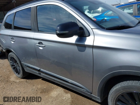 2020 Mitsubishi Outlander SE with VIN JA4AD3A34LZ036626, listed as a IAAI auction lot 41806922 with 100,414 mi miles and . Bid and sale history available at DreamBid. Image 14.