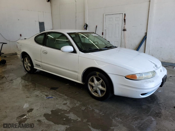 2002 Oldsmobile Alero GL2 with VIN 1G3NL12E02C182702, listed as a Copart auction lot 50602535 with 140,460 mi miles and Clean Title. Bid and sale history available at carsss.com. Image 4.