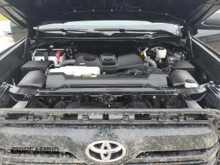 2022 Toyota Tundra SR with VIN 5TFKB5AB5NX019030, listed as a Copart auction lot 58558255 with 44,972 mi miles and Salvage title. Bid and sale history available at DreamBid. Image 11.