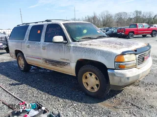 2001 GMC Yukon XL SLT with VIN 3GKEC16T21G213084, listed as a IAAI auction lot 41565092 with 241,683 mi miles. Bid and sale history available at carsss.com. Image 1.