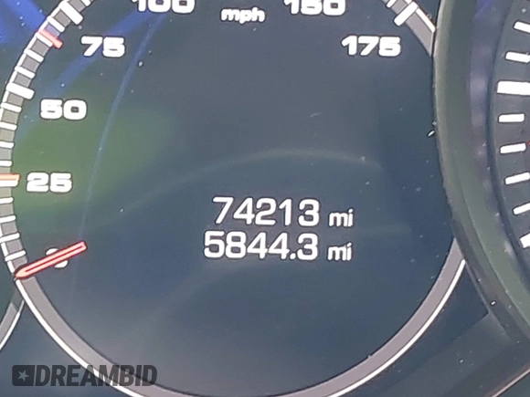 2020 Porsche Cayenne с VIN WP1BA2AYXLDA47778, выставлен на аукционе IAAI как лот 42037242 с пробегом 74 213 миль миль и . История ставок и продаж доступна на DreamBid. Изображение 16.