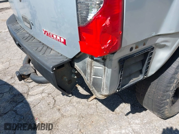 2003 Nissan Xterra XE with VIN 5N1ED28T03C702175, listed as a IAAI auction lot 41994272 with 180,242 mi miles and . Bid and sale history available at DreamBid. Image 14.