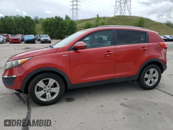 2012 Kia Sportage LX z VIN KNDPBCA29C7253467, wystawiony jako Copart lot #62098675 z przebiegiem 102 629 mil mil oraz Szkoda całkowita • Salvage title. Historia ofert i sprzedaży dostępna na DreamBid. Obrazek 1.