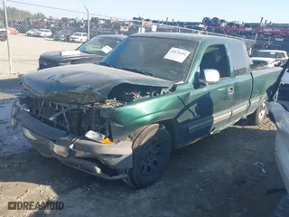 2001 Chevrolet Silverado 1500 LS with VIN 2GCEC19T711315836, listed as a IAAI auction lot 41676444 with 1 mi miles. Bid and sale history available at carsss.com. Image 16.