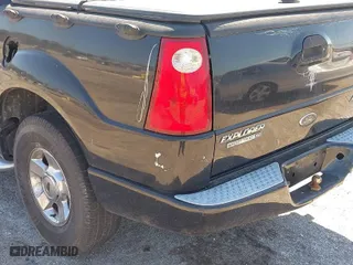 2004 Ford Explorer Sport Trac XLS with VIN 1FMZU77K24UC04174, listed as a IAAI auction lot 41770811 with NaN miles. Bid and sale history available at carsss.com. Image 6.