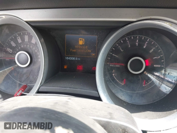 2014 Ford Mustang V6 with VIN 1ZVBP8AMXE5297869, listed as a IAAI auction lot 42452664 with 164,356 mi miles and . Bid and sale history available at DreamBid. Image 7.