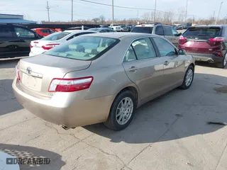 2008 Toyota Camry Hybrid with VIN 4T1BB46K08U057835, listed as a IAAI auction lot 41821699 with 121,183 mi miles. Bid and sale history available at carsss.com. Image 4.