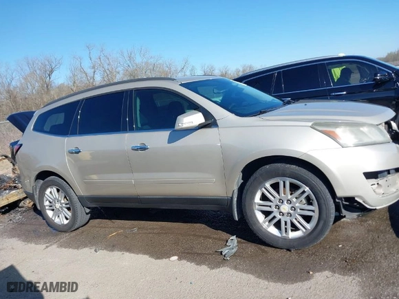 2015 Chevrolet Traverse LT with VIN 1GNKRGKD6FJ380799, listed as a IAAI auction lot 41739479 with 172,342 mi miles. Bid and sale history available at carsss.com. Image 13.