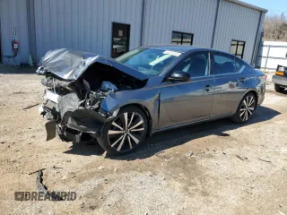 2020 Nissan Altima 2.5 SR with VIN 1N4BL4CV4LC141659, listed as a Copart auction lot 45570135 with 57,965 mi miles and Salvage Title. Bid and sale history available at carsss.com. Image 1.