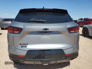 2024 Chevrolet Blazer RS z VIN 3GNKBERS8RS181723, wystawiony jako Copart lot #55898855 z przebiegiem 18 349 mil mil oraz Szkoda całkowita • Salvage title. Historia ofert i sprzedaży dostępna na DreamBid. Obrazek 6.