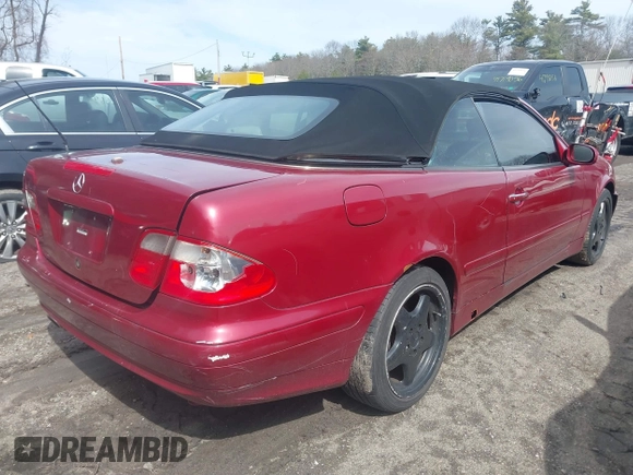 2003 Mercedes-Benz CLK 320 z VIN WDBLK65G63T139874, wystawiony jako IAAI lot #41808893 z przebiegiem Nie podano mil oraz . Historia ofert i sprzedaży dostępna na DreamBid. Obrazek 4.