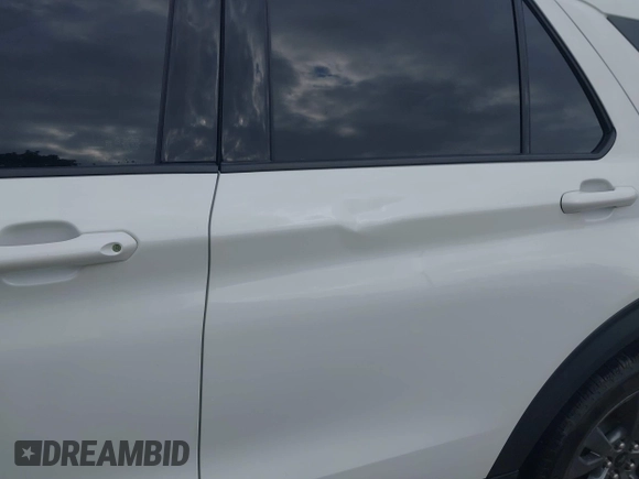 2023 Ford Explorer XLT с VIN 1FMSK8DHXPGC39358, выставлен на аукционе IAAI как лот 42406386 с пробегом 25 652 миль миль и . История ставок и продаж доступна на DreamBid. Изображение 18.
