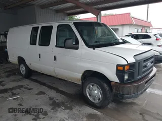 2012 Ford Econoline Cargo Commercial z VIN 1FTNS2EW4CDA01478, wystawiony jako IAAI lot #42306606 z przebiegiem 213 597 mil mil oraz . Historia ofert i sprzedaży dostępna na DreamBid. Obrazek 1.