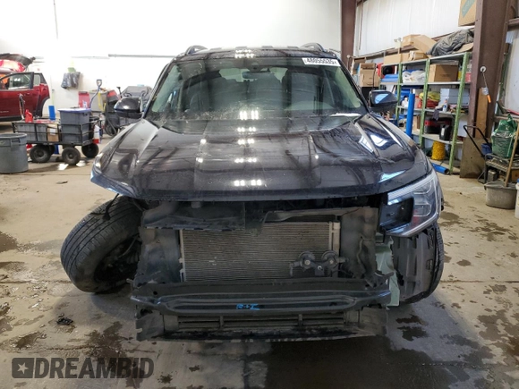 2024 Volkswagen Atlas SE with VIN 1V2LR2CA7RC508706, listed as a Copart auction lot 48055535 with 26,101 mi miles and Salvage title. Bid and sale history available at DreamBid. Image 5.