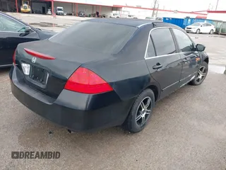 2007 Honda Accord LX with VIN 3HGCM564X7G708031, listed as a IAAI auction lot 42484887 with 572,788 mi miles and . Bid and sale history available at DreamBid. Image 4.
