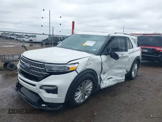 2023 Ford Explorer King Ranch with VIN 1FM5K7LC4PGC11486, listed as a IAAI auction lot 41365541 with 6,271 mi miles. Bid and sale history available at carsss.com. Image 6.