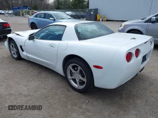 2000 Chevrolet Corvette with VIN 1G1YY12G7Y5115827, listed as a IAAI auction lot 41890391 with 38,815 mi miles. Bid and sale history available at carsss.com. Image 3.