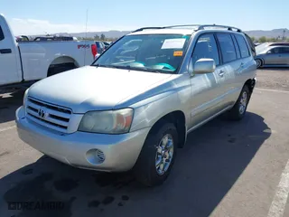 2004 Toyota Highlander with VIN JTEEP21A140009053, listed as a IAAI auction lot 41743965 with 204,882 mi miles. Bid and sale history available at carsss.com. Image 17.