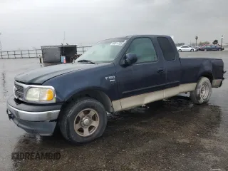 2000 Ford F-150 XL с VIN 1FTRX17L8YNB78200, выставлен на аукционе Copart как лот 48911755 с пробегом 244 601 миль миль и Списание • Salvage title. История ставок и продаж доступна на DreamBid. Изображение 1.