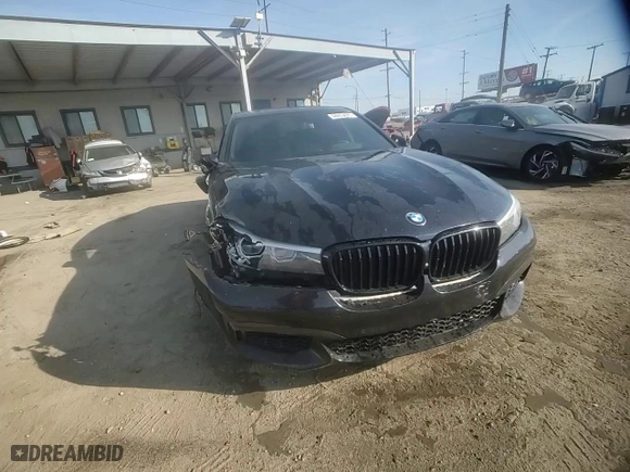 2016 BMW 7 Series 740i with VIN WBA7E2C51GG547408, listed as a Copart auction lot 44463995 with 152,626 mi miles and Salvage Title. Bid and sale history available at carsss.com. Image 10.