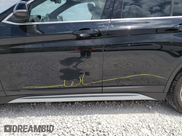 2021 BMW X1 xDrive28i z VIN WBXJG9C08M5T59270, wystawiony jako Copart lot #53894475 z przebiegiem 36 824 mil mil oraz Nie do naprawy • Non repairable. Historia ofert i sprzedaży dostępna na DreamBid. Obrazek 13.